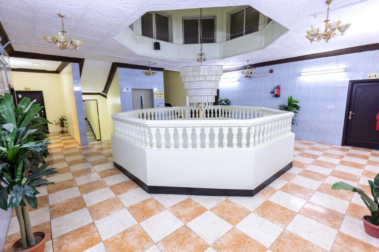 Al Eairy Furnished Apartments - Al Bahah 3 Bagian luar foto