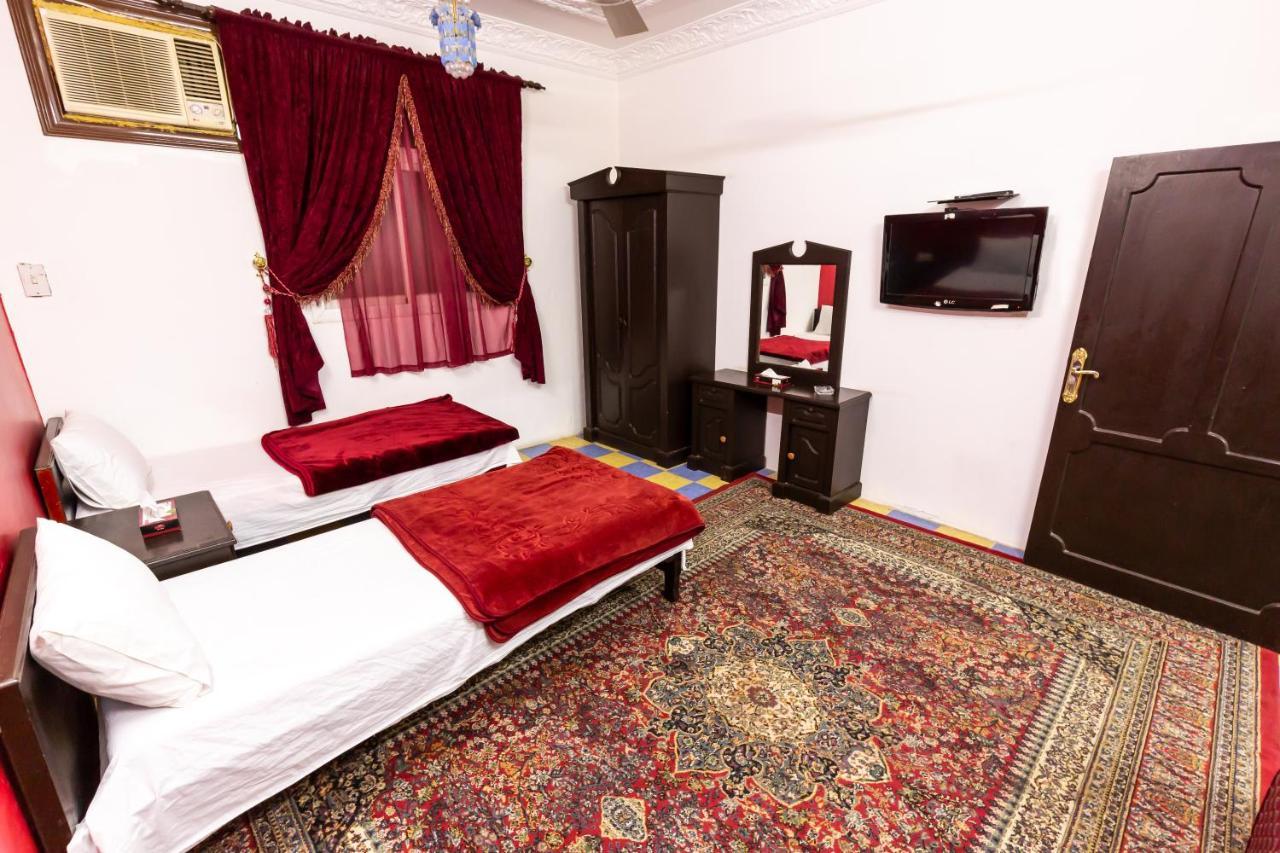 Al Eairy Furnished Apartments - Al Bahah 3 Bagian luar foto