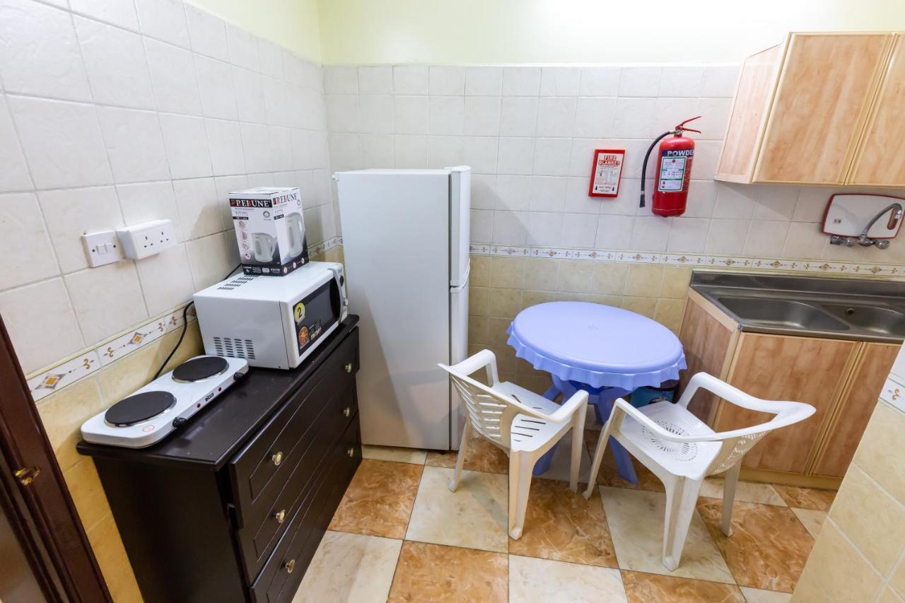 Al Eairy Furnished Apartments - Al Bahah 3 Bagian luar foto