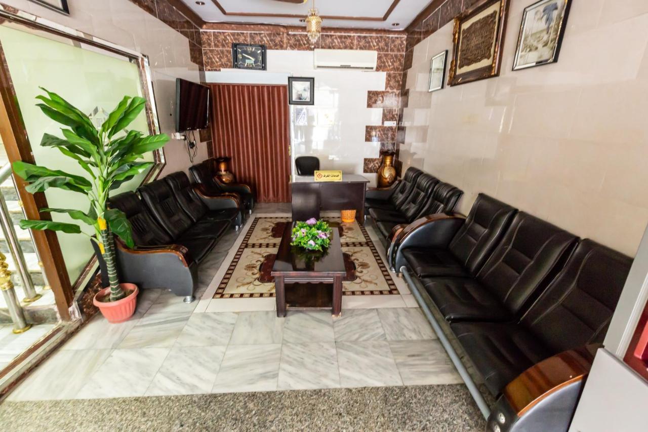 Al Eairy Furnished Apartments - Al Bahah 3 Bagian luar foto