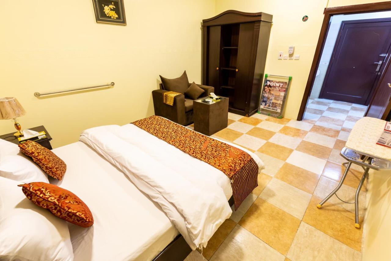 Al Eairy Furnished Apartments - Al Bahah 3 Bagian luar foto